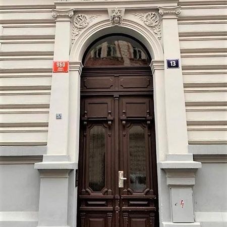 Side Street Apartments 布拉格 外观 照片